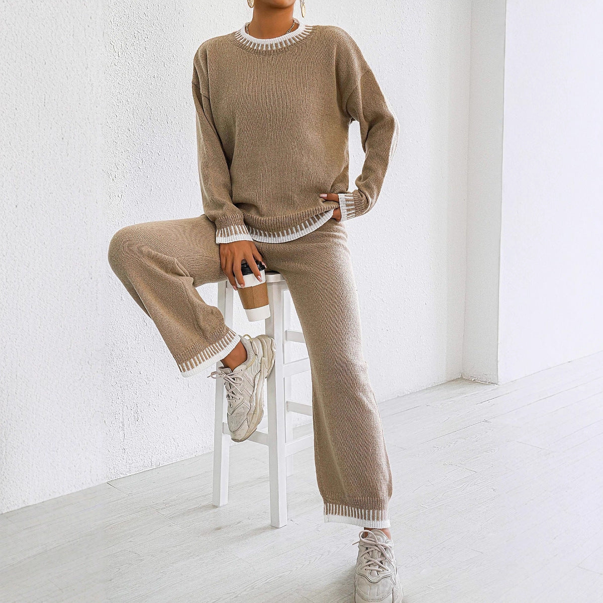 Women’s Casual Pullover Suit Top and Straight Wide-Leg Pants Two-Piece Set