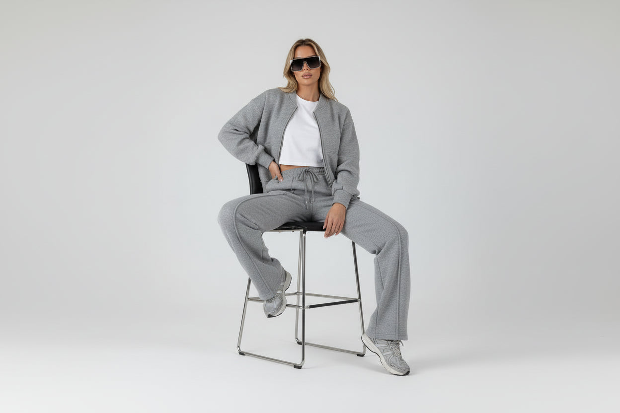 Women’s Solid Color Long Sleeve Sweater and Zipper Trousers Two-Piece Commuter Set