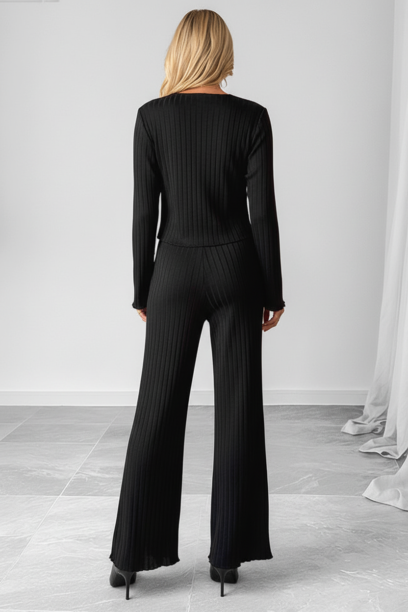 Black ribbed set - full body back